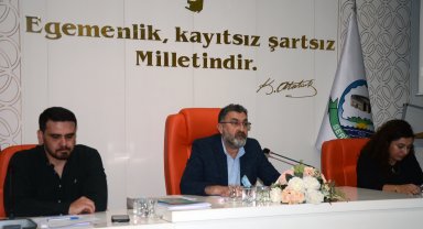 Serik Belediyesi'nde nisan meclisi