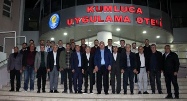 Yıkılan okul için bir araya geldiler