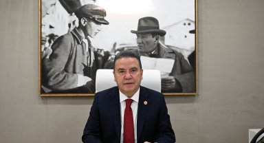 Başkan Böcek'ten 19 Mayıs mesajı