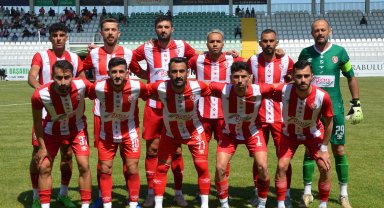 Kumluca BAL'da kaldı