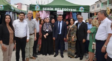 Serik'te halk eğitim sergisi açıldı