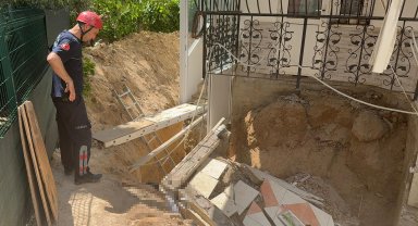 Çöken balkonun altında kalan Suriyeli işçi öldü