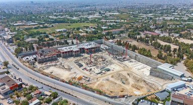 Antalya'nın yeni merkezinde ilk bloklar yükseliyor
