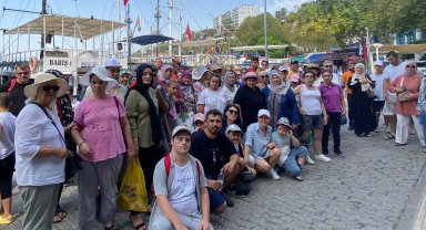 Muratpaşa'dan özel çocuklara mavi yolculuk