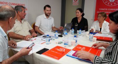 Yaşlı bireylerin sorunları ve çözüm önerileri görüşüldü