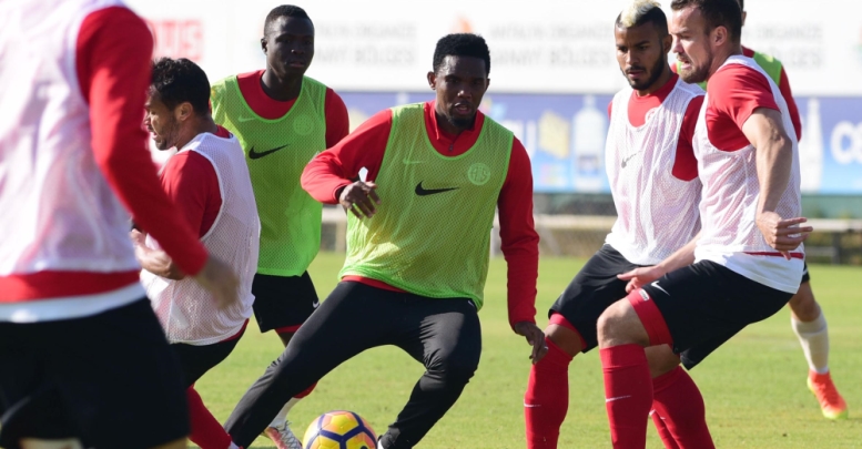 7 futbolcu kadroda yok