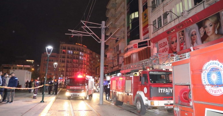 7 katlı binada yangın