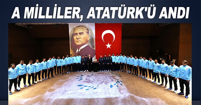 A Milliler, Atatürk'ü andı