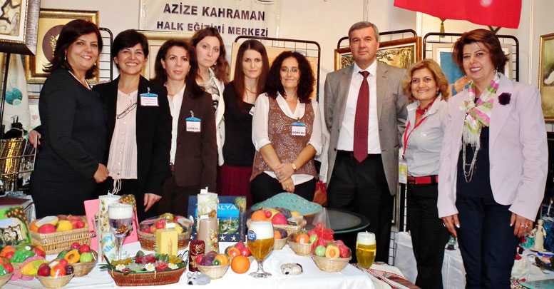 AKHEM'de sergi heyecanı