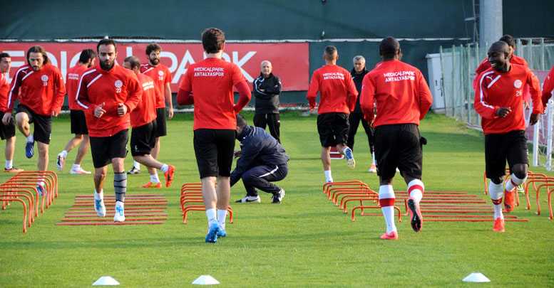 Akrep’te sıkıntı büyük