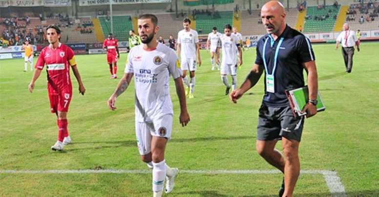 Alanya’da moral yüksek