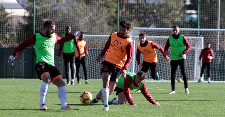 Alanyaspor'da Akhisar Belediyespor hazırlıkları sürüyor