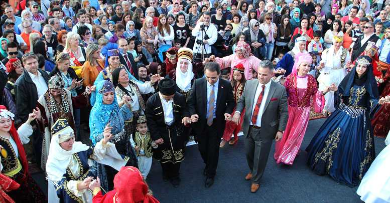 Alman Halk Bayramında Türk Günü