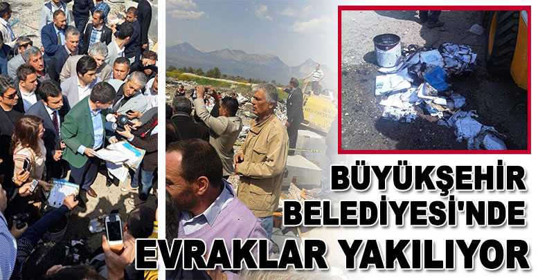 Antalya Büyükşehir Belediyesi'nde evraklar yakılıyor