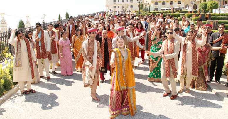 Antalya'ya Bollywood bereketi