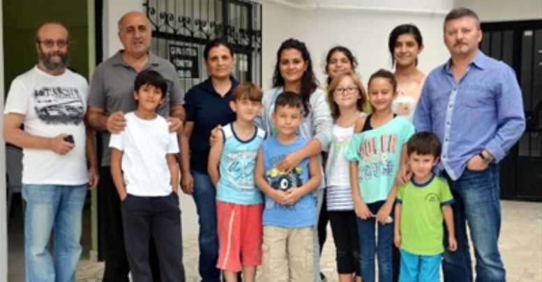 Apartman Sitesinde Çocuk Meclisi