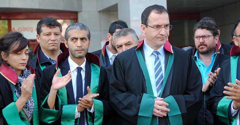 Baro'dan kınama