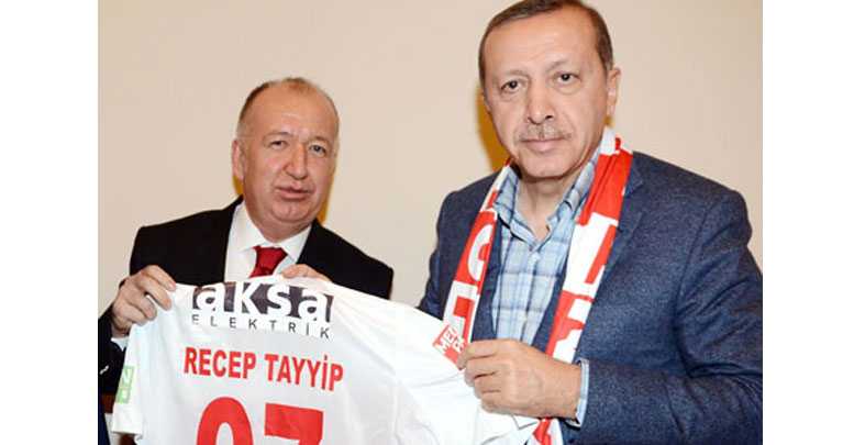 Başbakan’dan Antalyaspor’a davet
