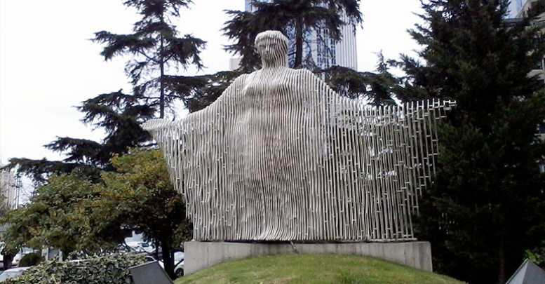 BİTMEYEN SEVDA