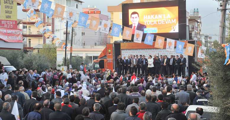 Boş vaatlerle değil hizmetle konuşuruz