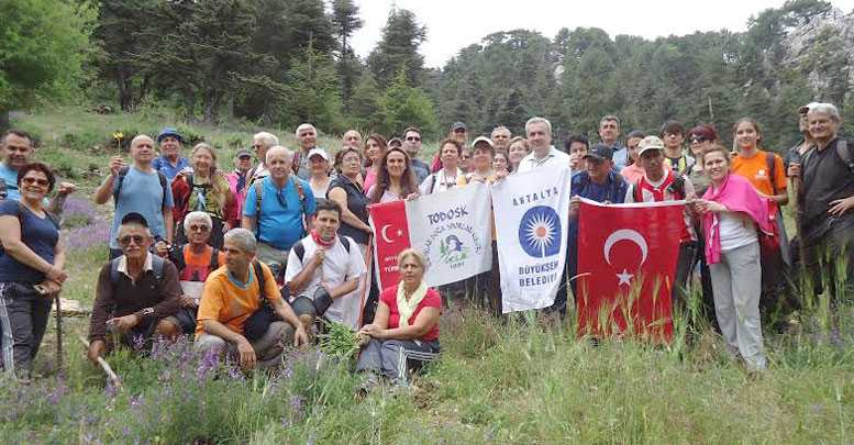 Büyükşehir’le doğa yürüyüşü