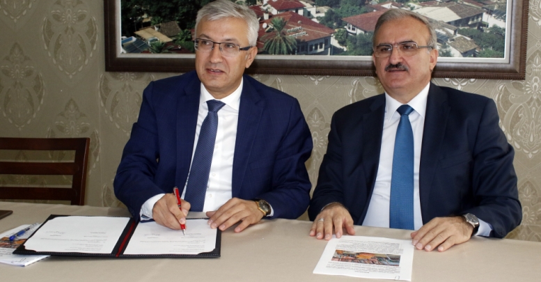 Cami ve okullarının bakım onarımına 'hükümlü' desteği