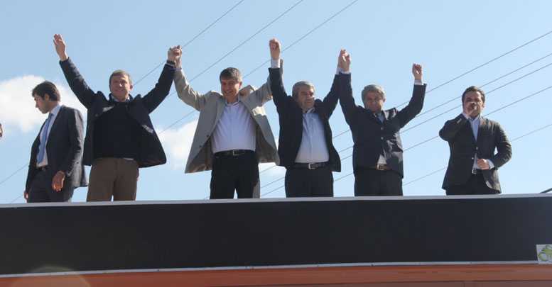 Döşemealtı’nda Türel ve Tursun fırtınası