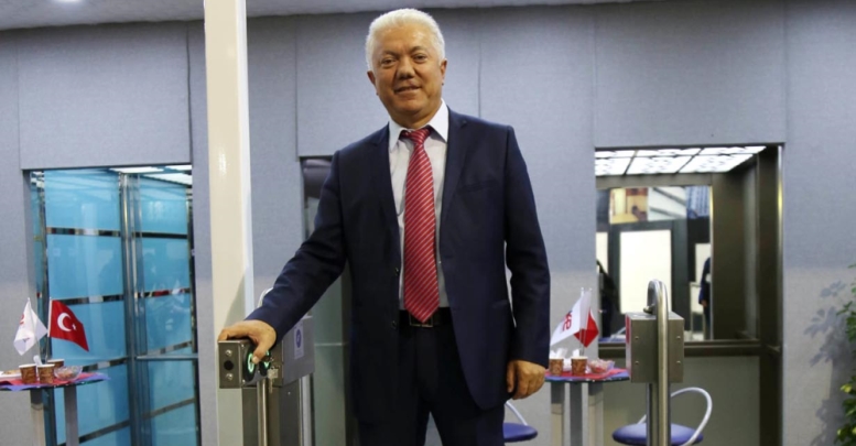 Engelli asansörüyle YAPEX Fuarı’nda
