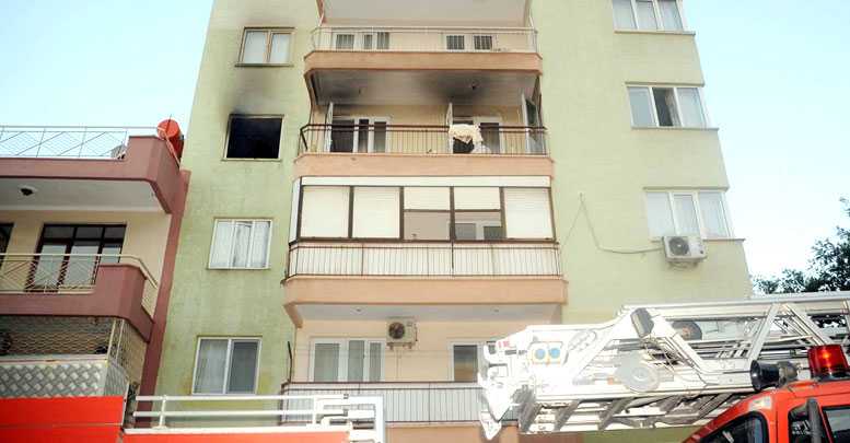 EŞİNE KIZDI EVİ YAKTI