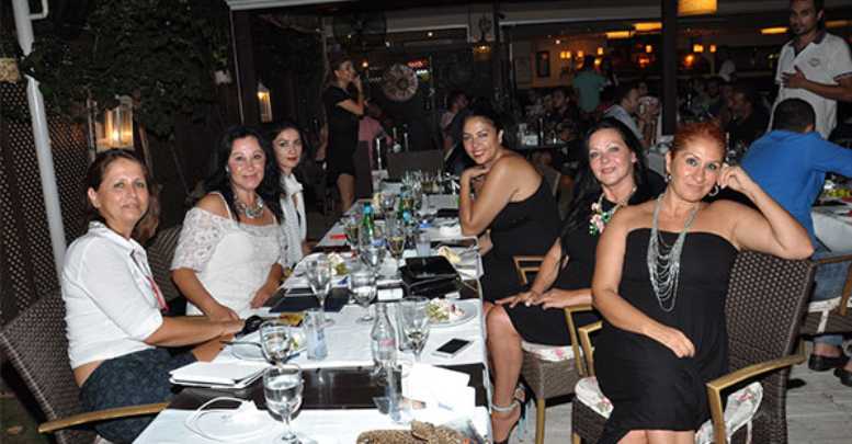 Fasıl eşliğinde yemek