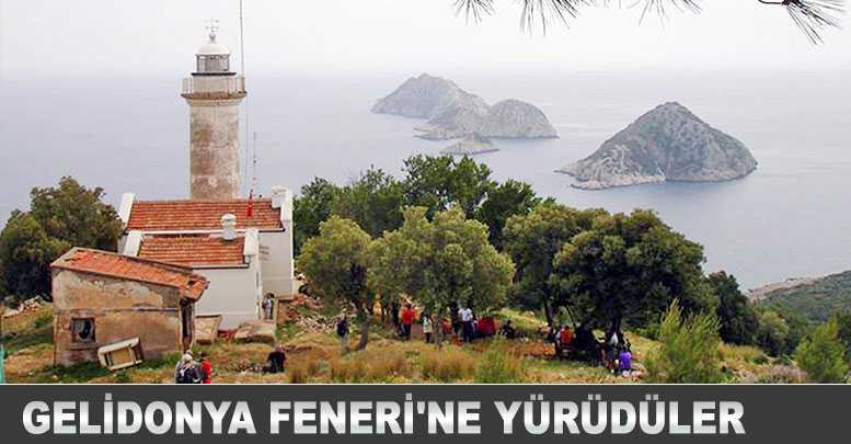 Gelidonya Feneri'ne yürüdüler