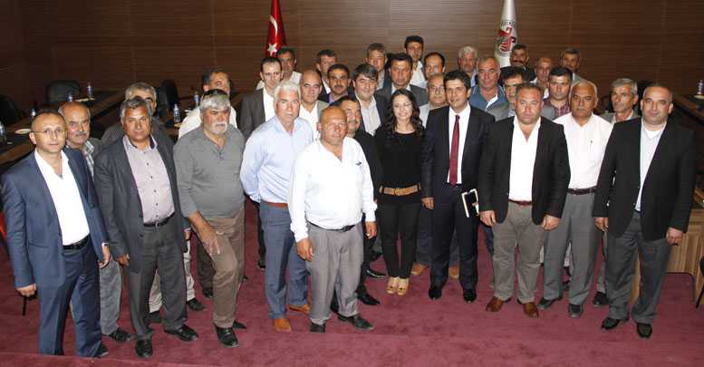 Genç muhtarlarla görüştü