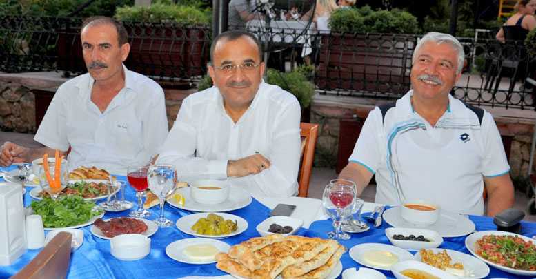 Göller Bölgesi Birliği Antalya’da iftar açtı