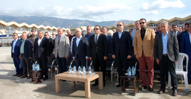 Hal sezonu dualarla açıldı