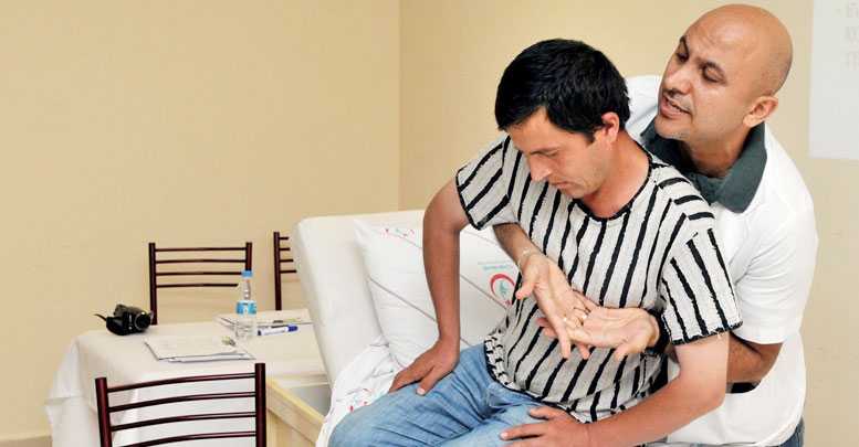 Hasta yakınları eğitime alındı