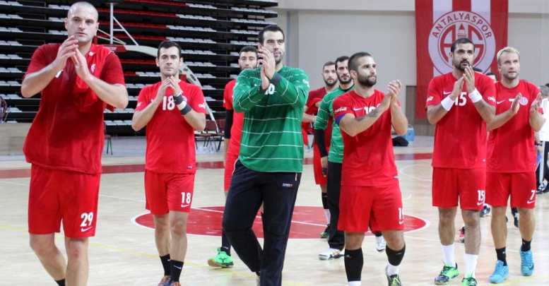 Hentbolde rakip Trabzonspor
