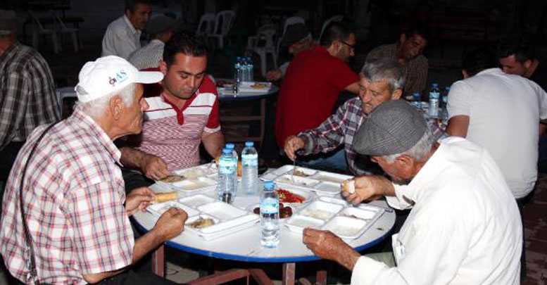 HER GÜN BİR MAHALLEDE