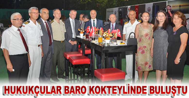 Hukukçular Baro kokteylinde buluştu