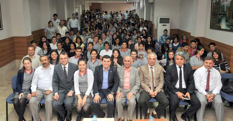 İlk gençlik meclisi Kepez’de