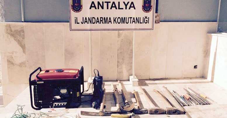 Kaçak kazıya suçüstü