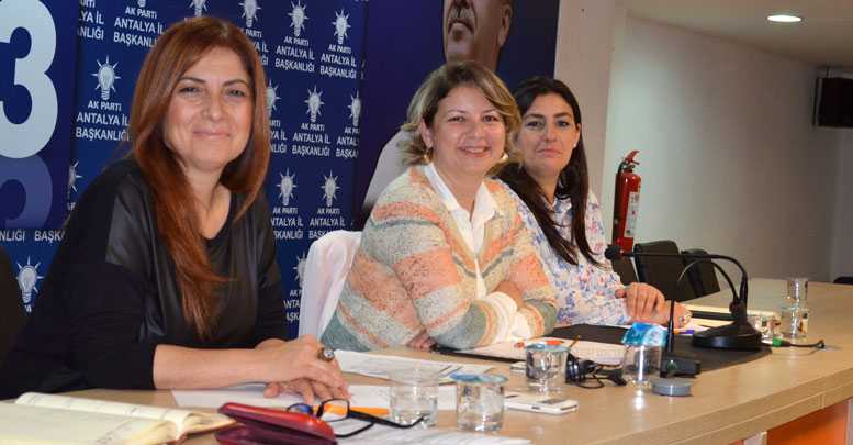 Kadınlara en fazla değeri biz verdik