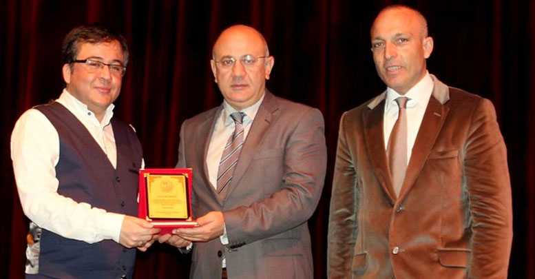 Milli şair anıldı