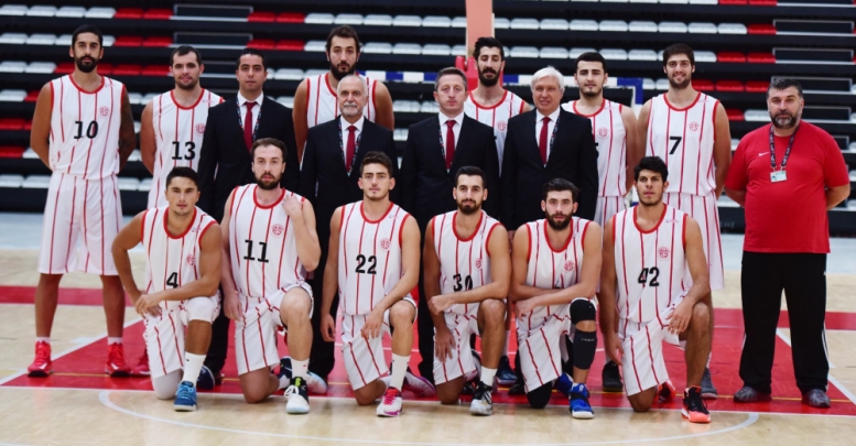 Namağlup yola devam