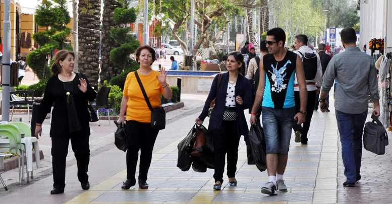 Nevruz turizmcinin yüzünü güldürdü