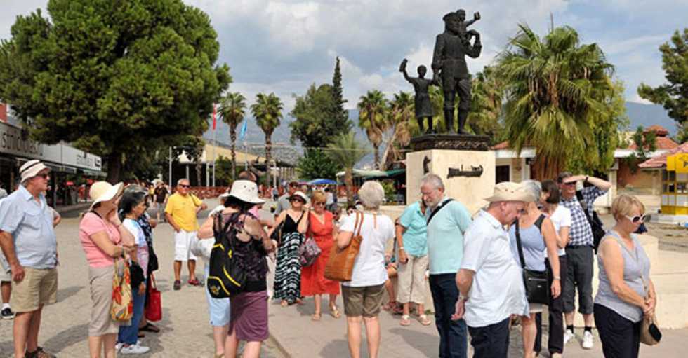 Noel Baba’ya turist yağdı