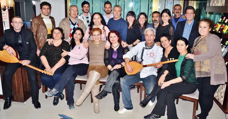 Oyuncuların dayanışma gecesi