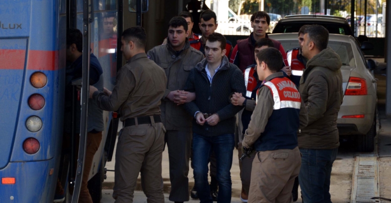 Paris saldırılarının keşifçisine 10 yıl 9 ay hapis