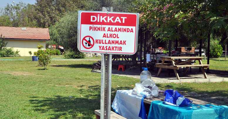 Piknikte alkole yasak