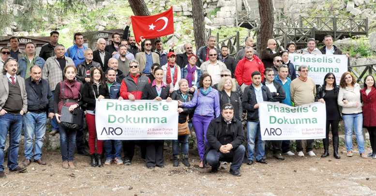 Rehberler’in Phaselis protestosu