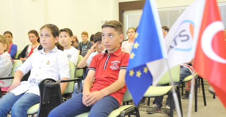 Şehir dışına ilk kez çıktılar